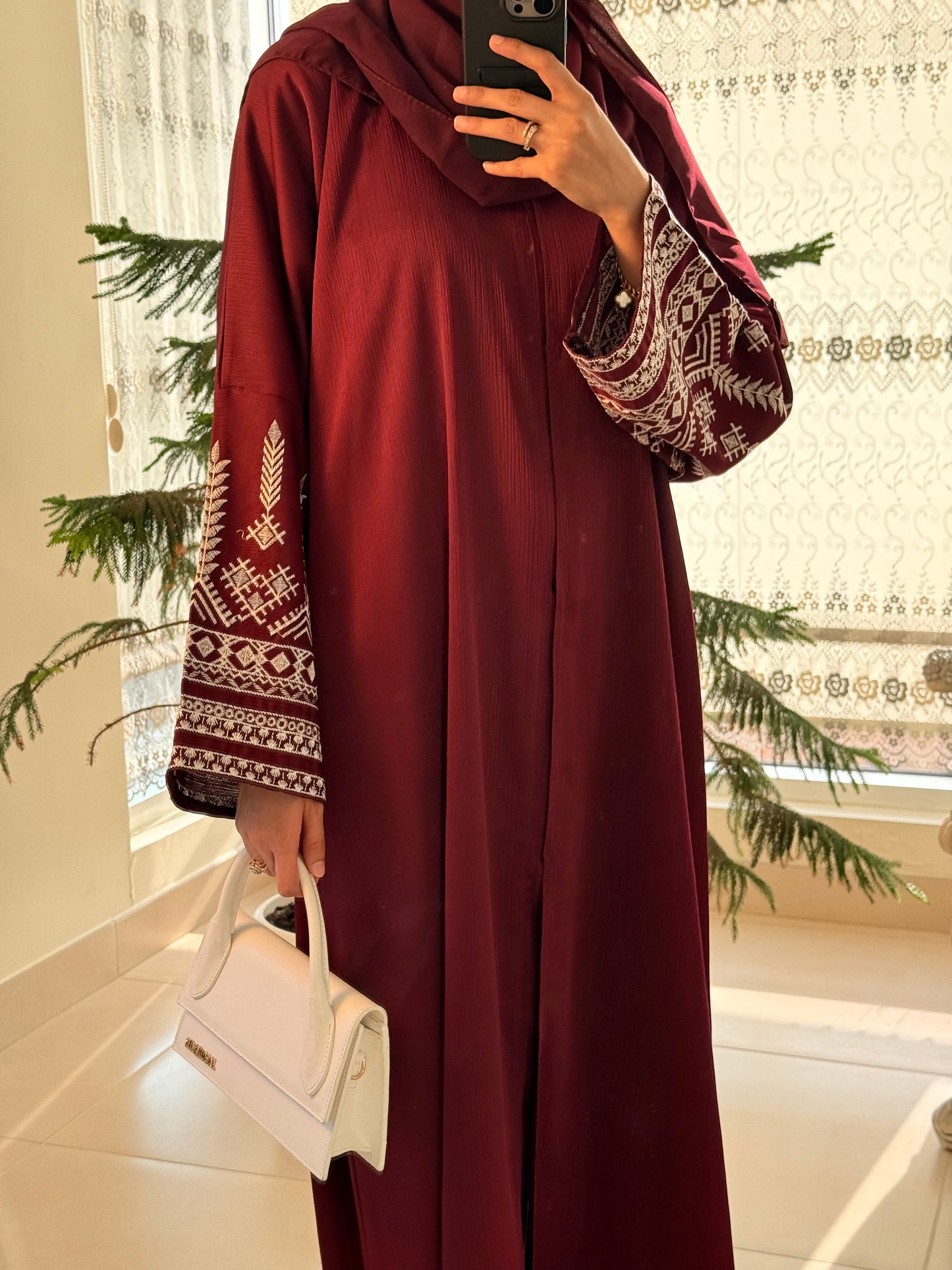 Rasha Maroon Zoom Abaya