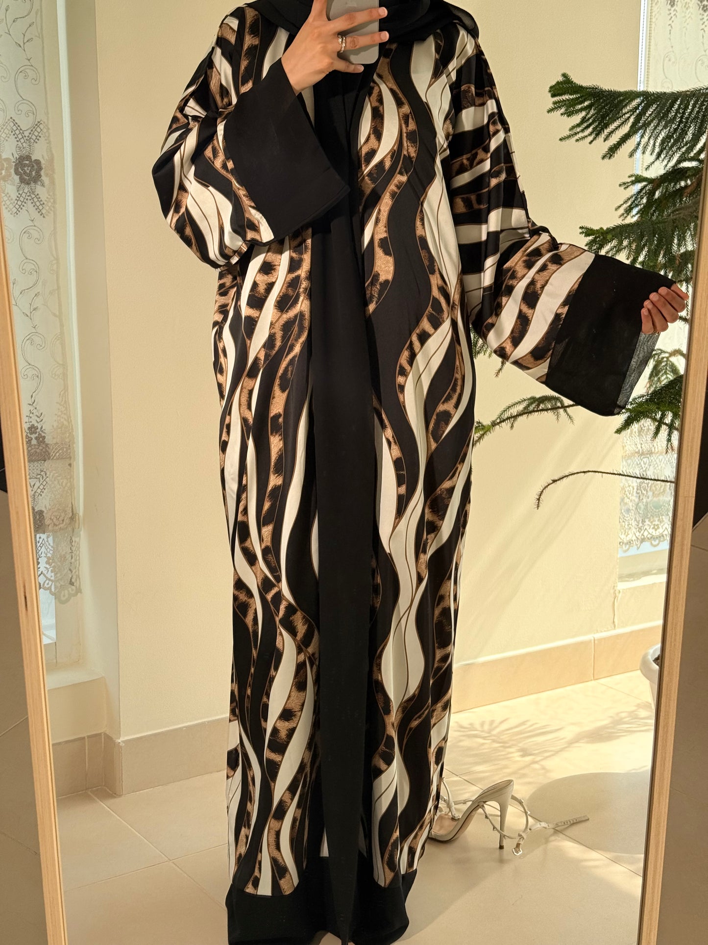 Ayza Luxury Kimono
