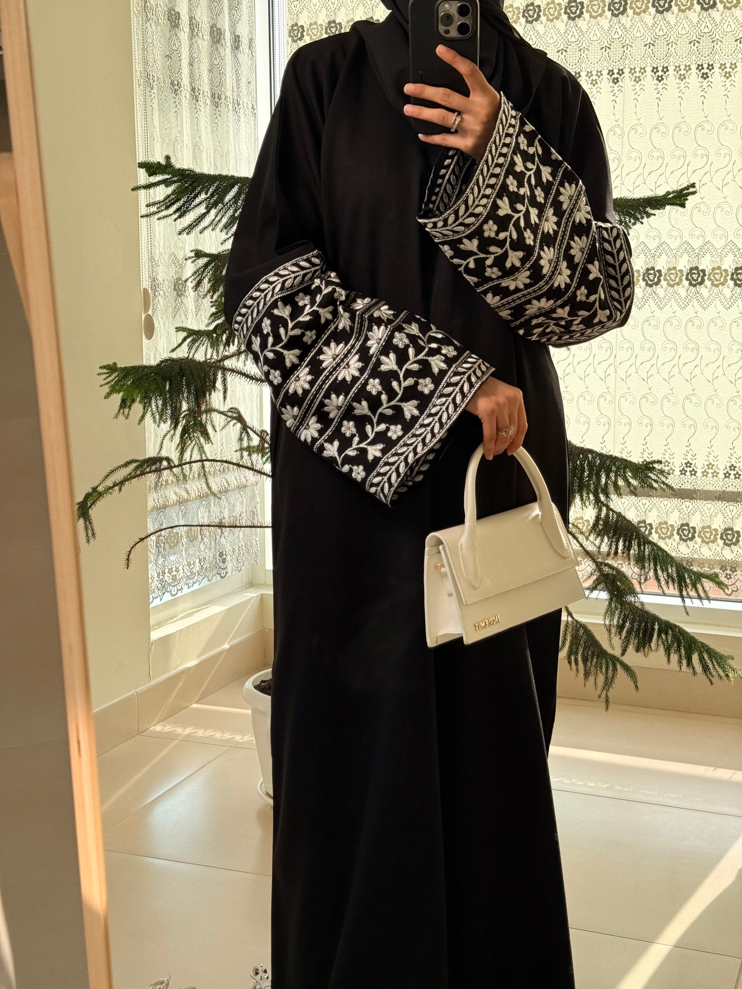 Rahila Black Linen Abaya