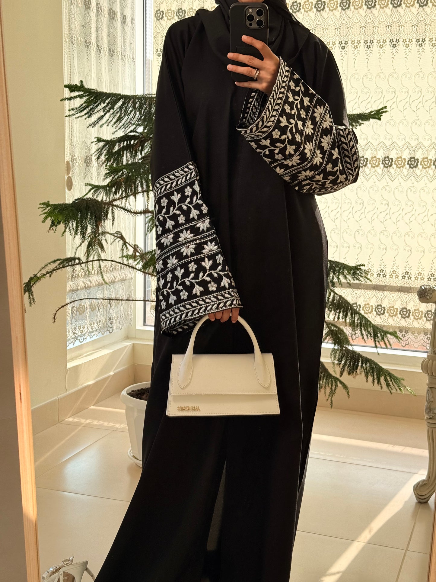 Rahila Black Linen Abaya