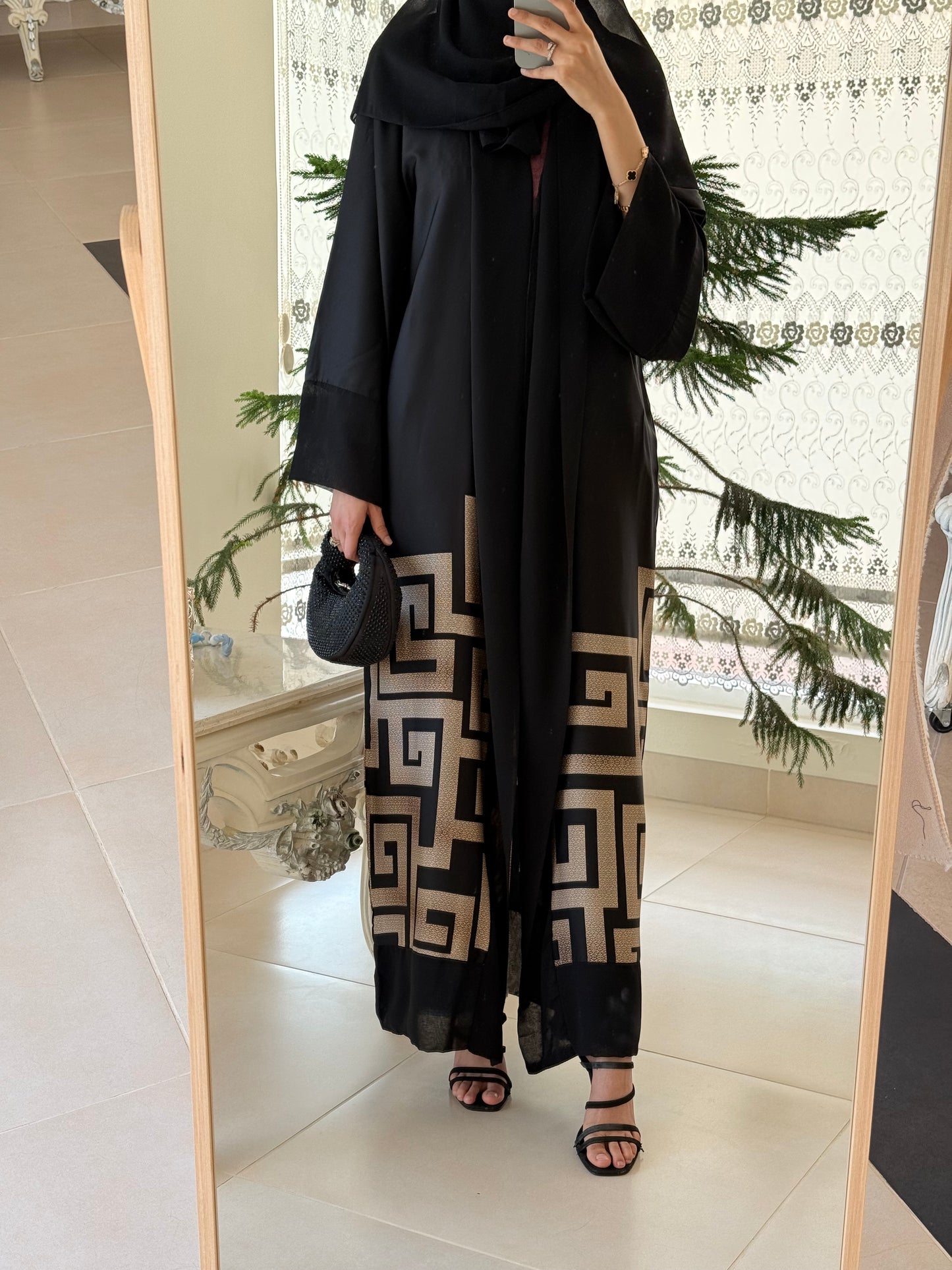 Shama Black Luxury Kimono