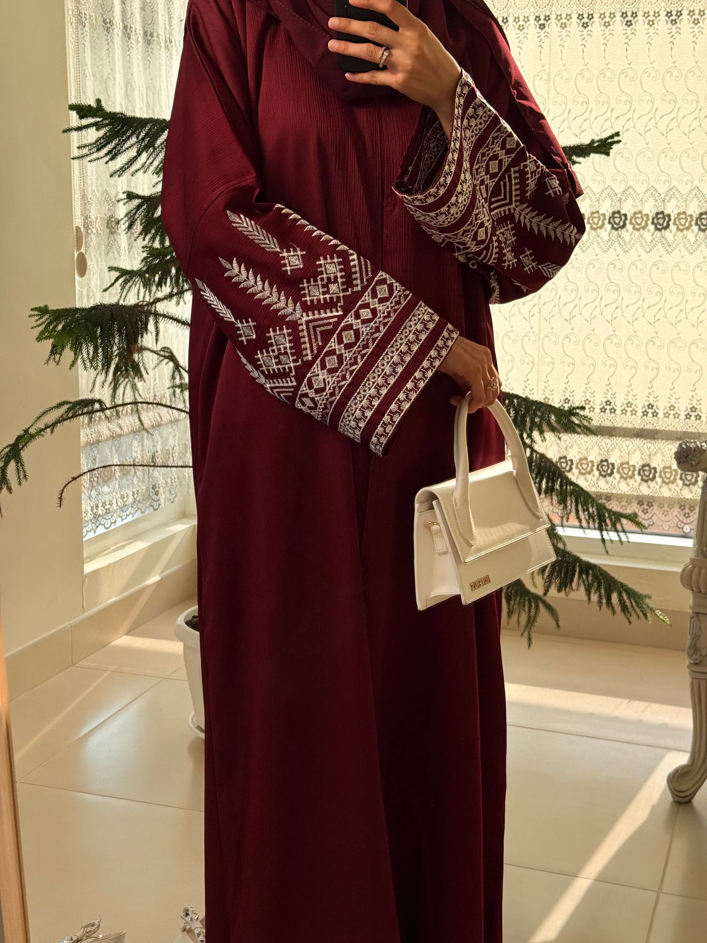 Rasha Maroon Zoom Abaya