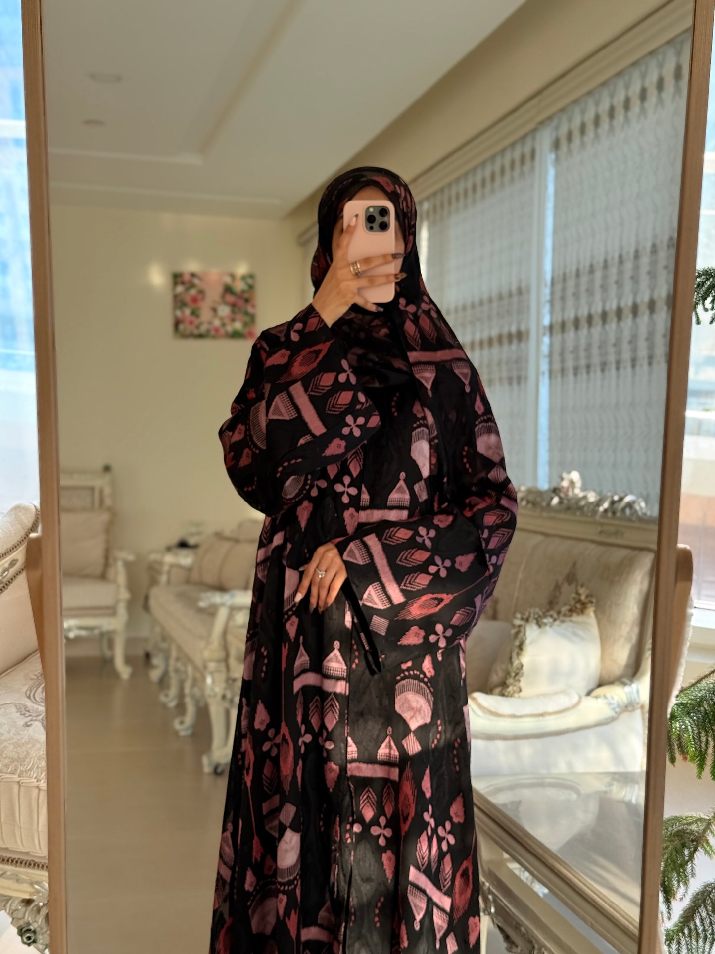 Zarah Luxury Brasso Dubai Abaya