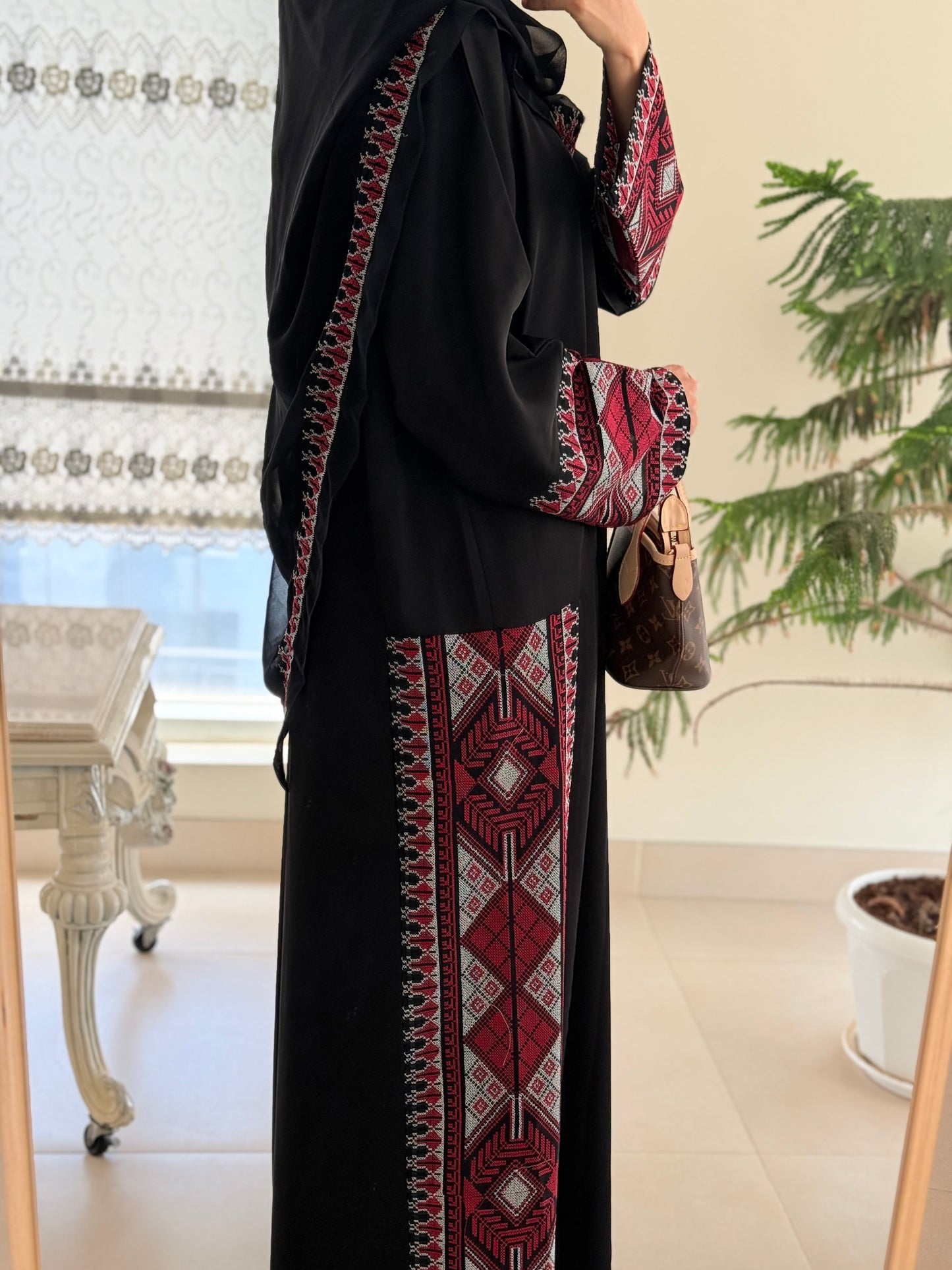 Fayza Saudi Style Abaya