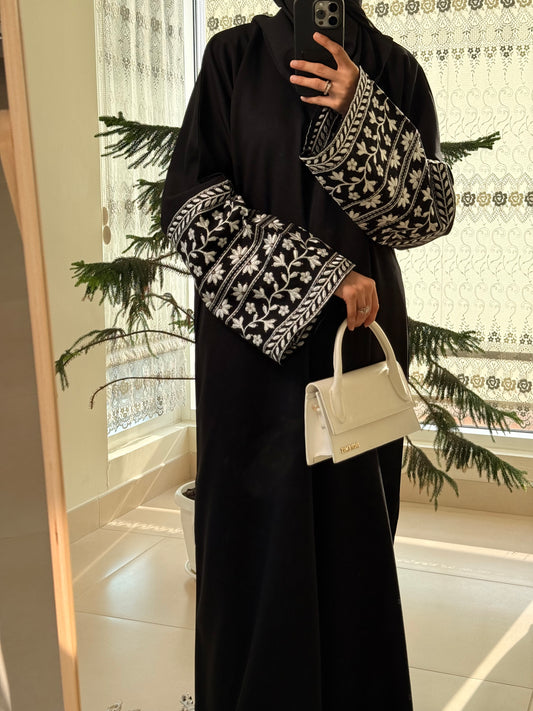 Rahila Black Linen Abaya