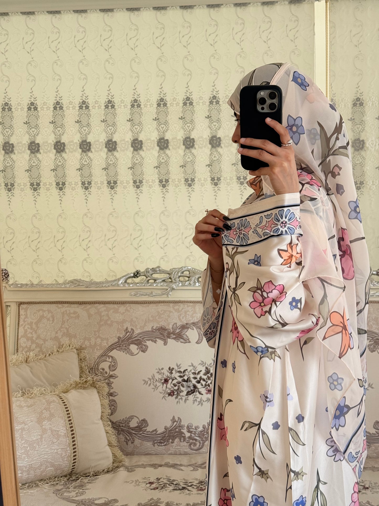 Viral Best Seller Dubai Abaya