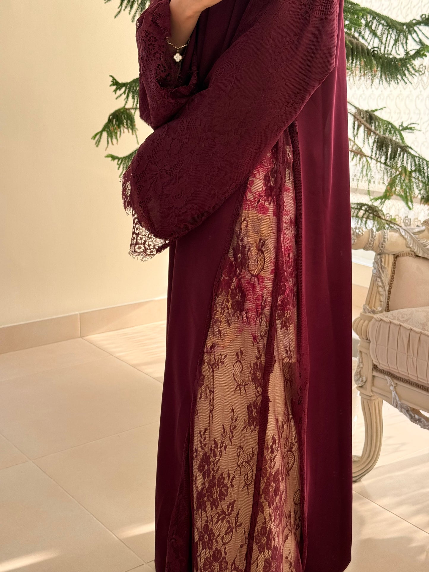 Rafya ‘Cutwork Both Sides’ Abaya