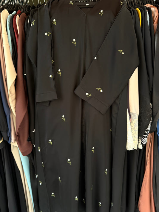 Manal Tulip Abaya