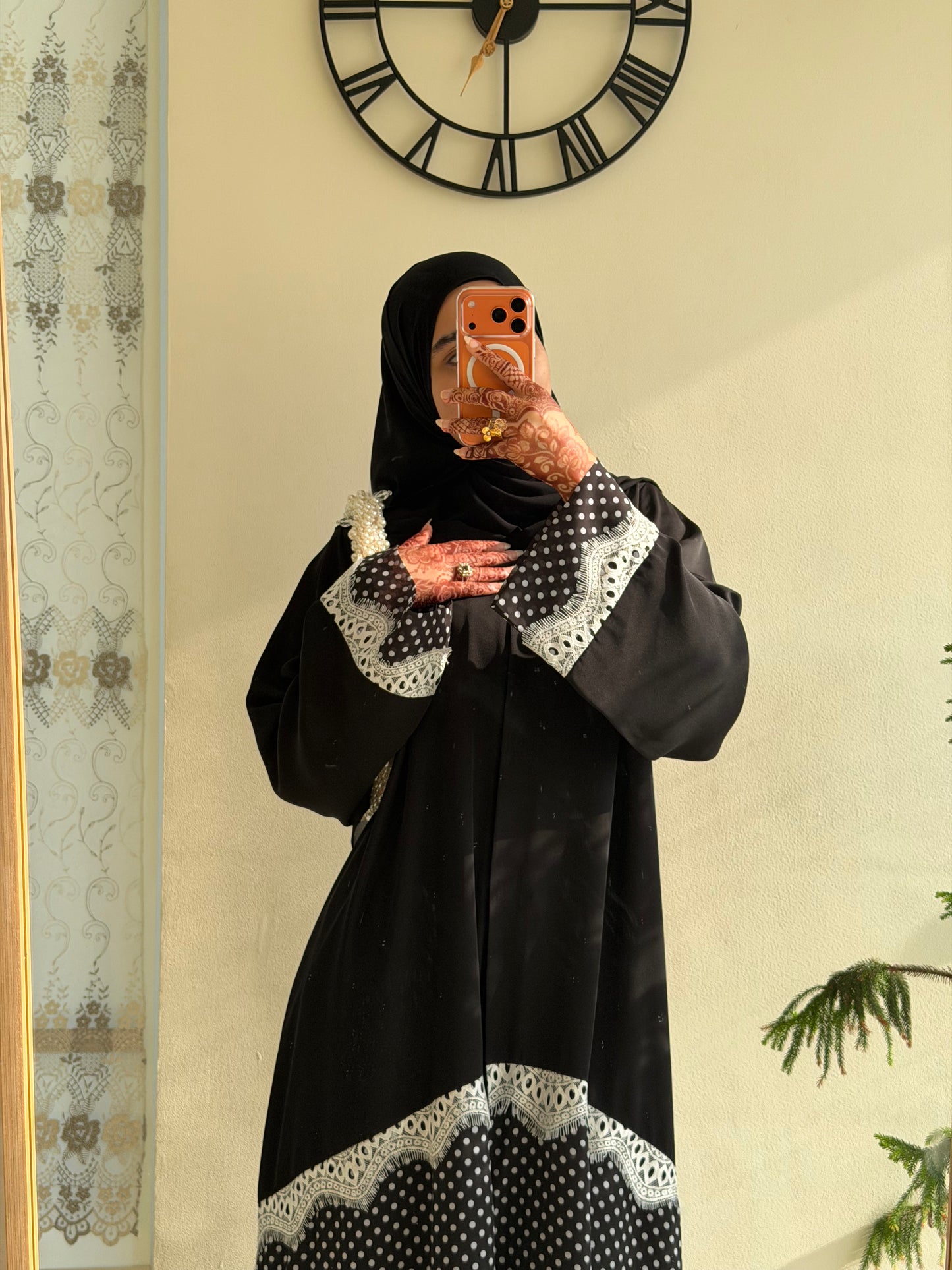 Aiza Laced Polka Dot Abaya